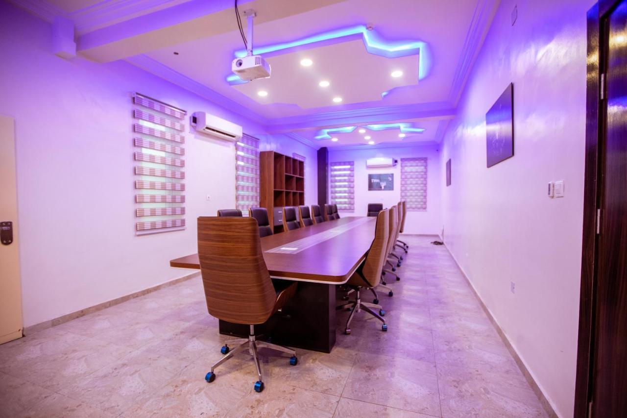 איקג'ה Apartment 79 Hotel & Suite מראה חיצוני תמונה