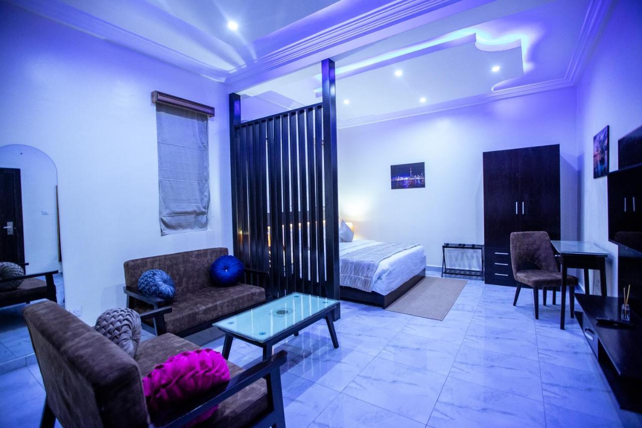 איקג'ה Apartment 79 Hotel & Suite מראה חיצוני תמונה