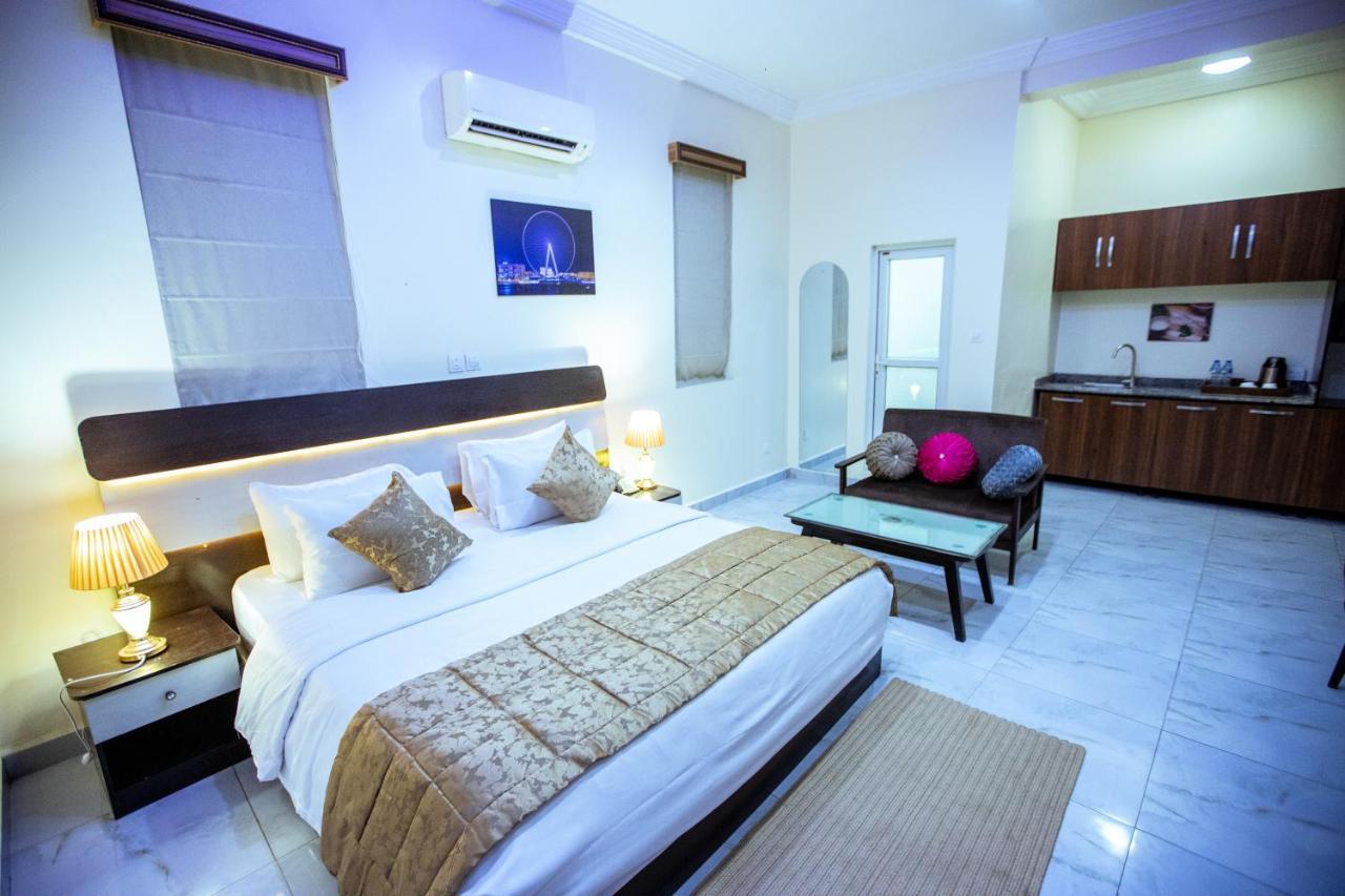 איקג'ה Apartment 79 Hotel & Suite מראה חיצוני תמונה