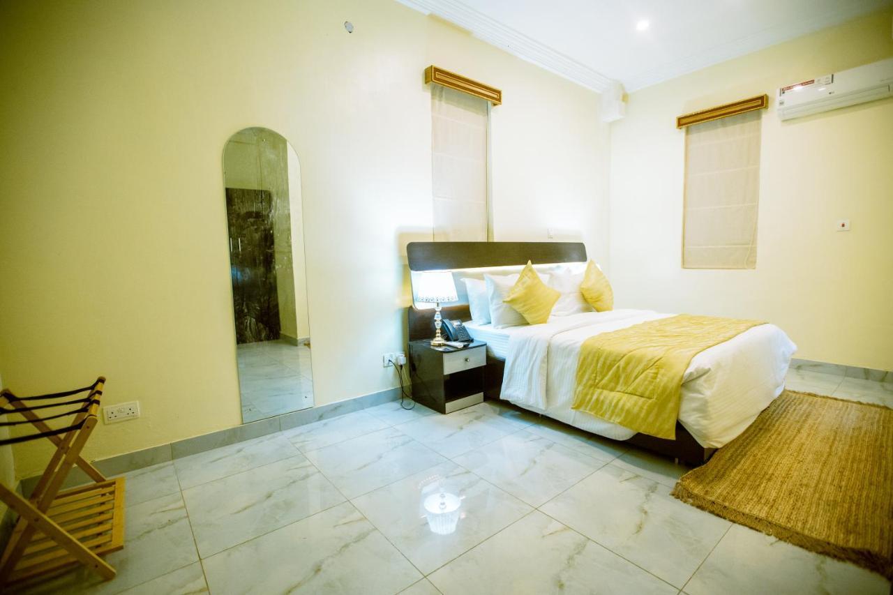 איקג'ה Apartment 79 Hotel & Suite מראה חיצוני תמונה