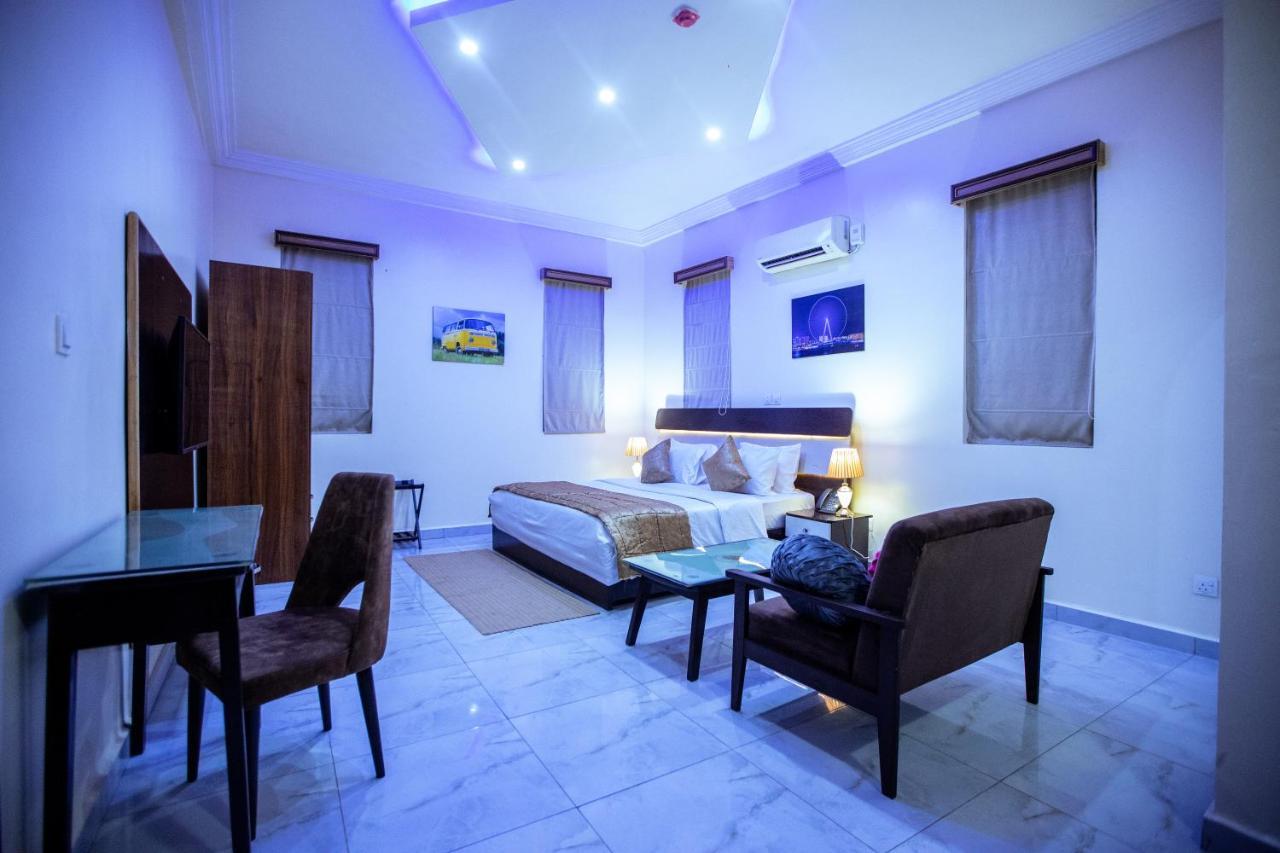 איקג'ה Apartment 79 Hotel & Suite מראה חיצוני תמונה